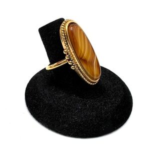 Vintage Avon Shimmering Sands Ring Gold-Tone with Agate Oval Size 7 1/2
